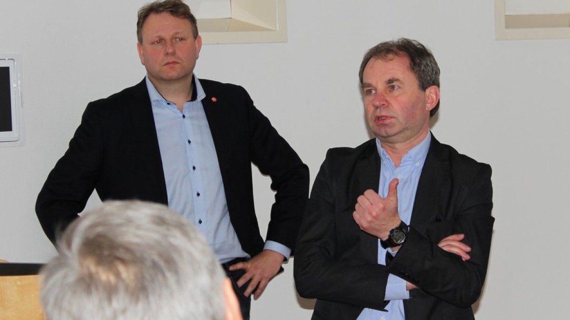 Pressekonferanse trådløs stadion