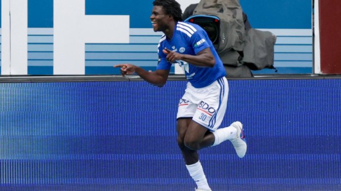 Daniel Daga forlenger med Molde